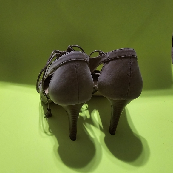 Michael by Michael Shannon Heels - Picture 10 of 16